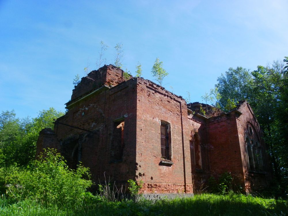 Церковь Сергия Радонежского, Большая Ящера (Лужский район, Ленинградская область). фасады