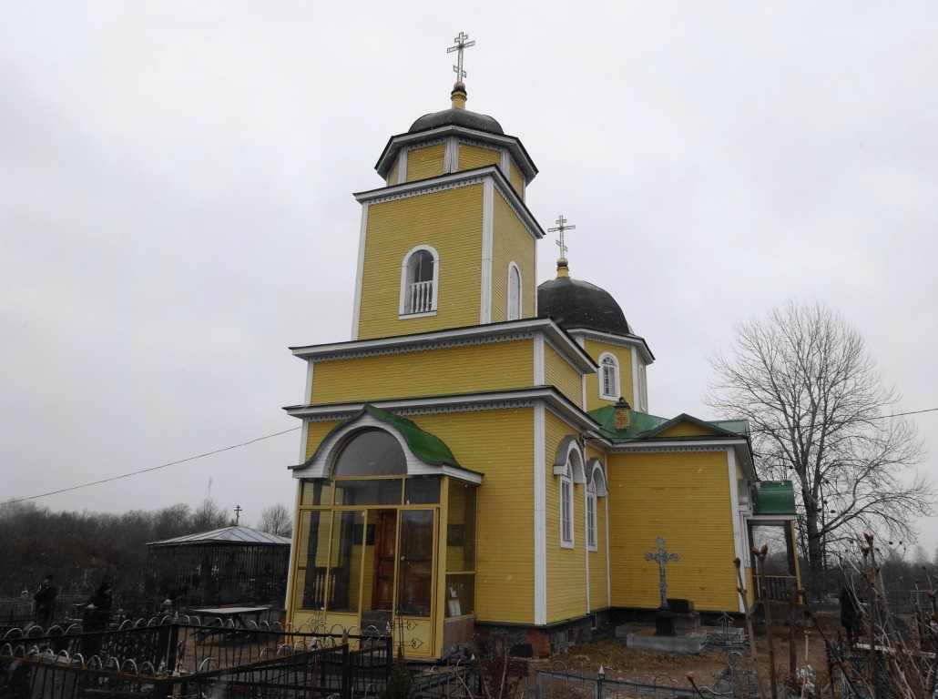 Церковь Успения Пресвятой Богородицы, Городец (Лужский район, Ленинградская область). фасады, вид с юго-запада