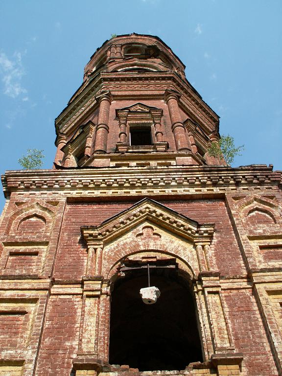 Церковь Тихвинской иконы Божией Матери, Высокое (Новодугинский район, Смоленская область). документальные фотографии, Колокольня