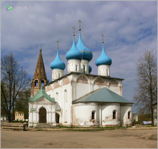 Гороховец. Собор Благовещения Пресвятой Богородицы. общий вид в ландшафте, Общий вид с юго-востока