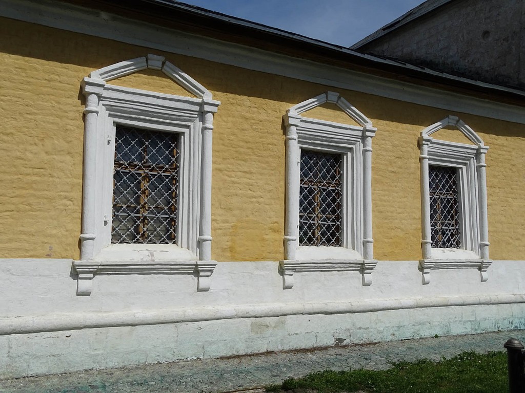 Церковь Рождества Пресвятой Богородицы, Городня (Конаковский район, Тверская область). архитектурные детали