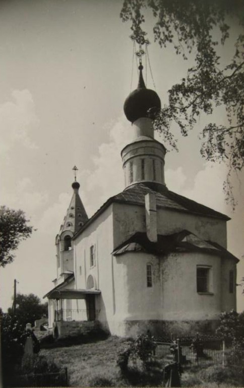 Церковь Рождества Пресвятой Богородицы, Городня (Конаковский район, Тверская область). архивная фотография, Фото Чинякова Алексея Григорьевича 1950-х гг. ГМА имени А.В. Щусева