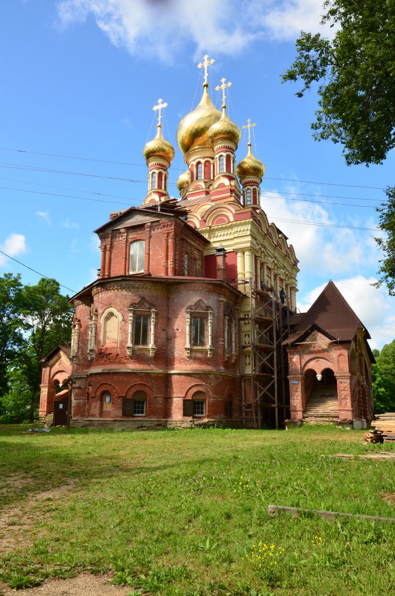 Высокое. Церковь Тихвинской иконы Божией Матери. фасады