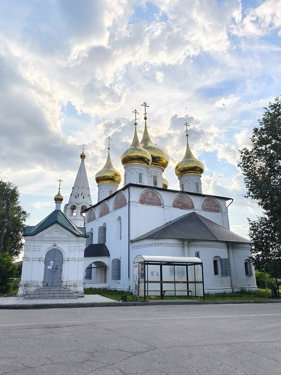 Общий вид с Юго-Востока, фасады. Собор Благовещения Пресвятой Богородицы, Гороховец (Гороховецкий район, Владимирская область)
