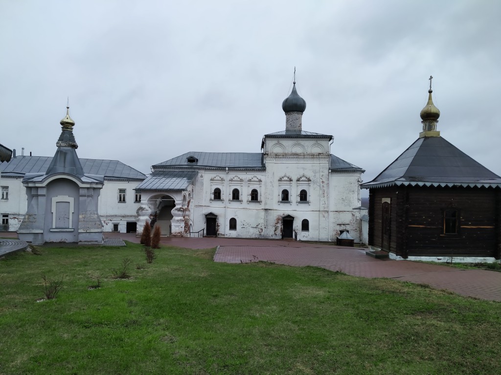 Гороховец. Троицкий Никольский мужской монастырь. фасады
