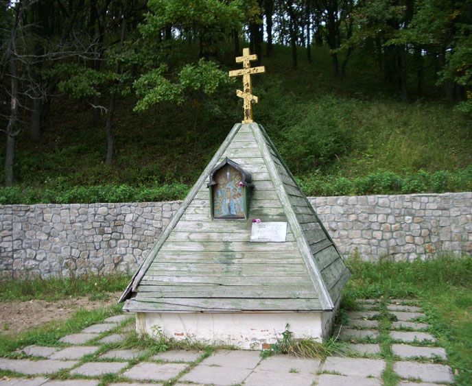 Иоанно-Богословский монастырь, Пощупово (Рыбновский район, Рязанская область). дополнительная информация, Чудотворный Святой источник вблизи монастыря.