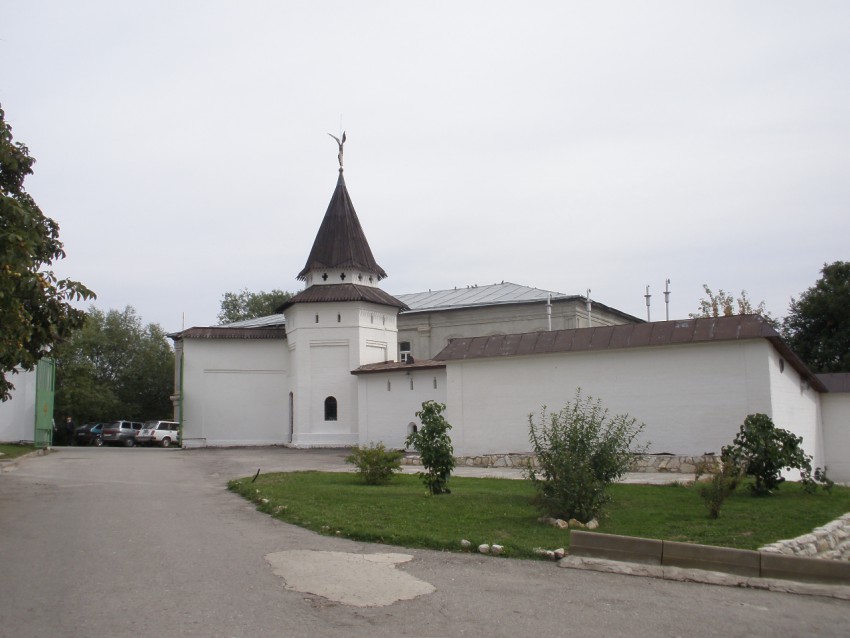 Иоанно-Богословский монастырь, Пощупово (Рыбновский район, Рязанская область). архитектурные детали, Восточные ворота