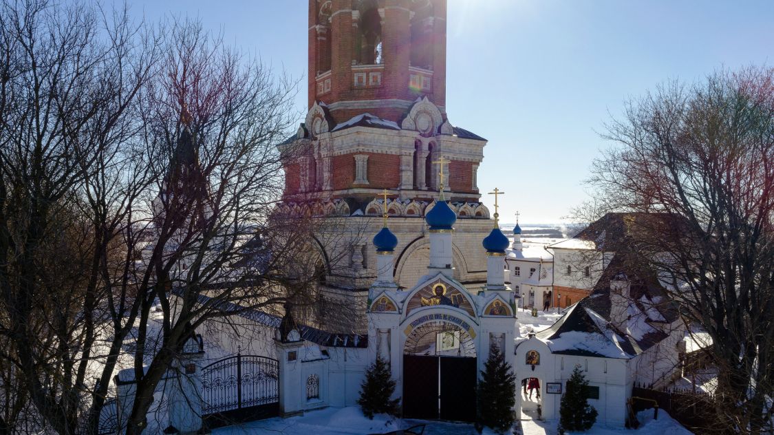 Иоанно-Богословский монастырь, Пощупово (Рыбновский район, Рязанская область). архитектурные детали