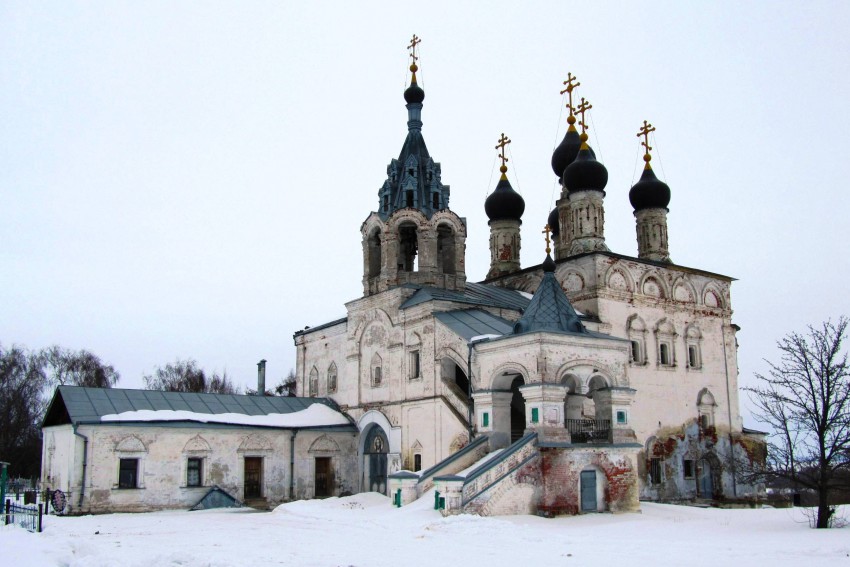 Церковь Воскресения Словущего (Воскресения Христова), Исады (Спасский район, Рязанская область). фасады, вид с юга