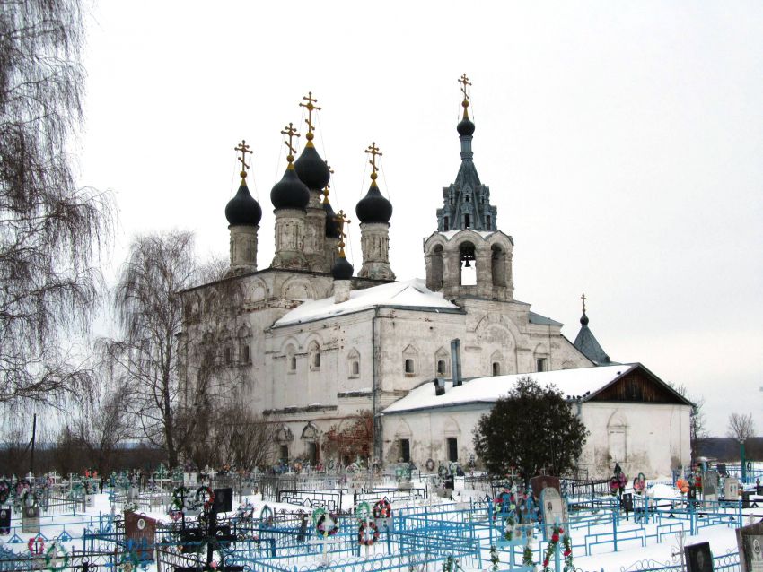 Церковь Воскресения Словущего (Воскресения Христова), Исады (Спасский район, Рязанская область). фасады, вид с северо-запада
