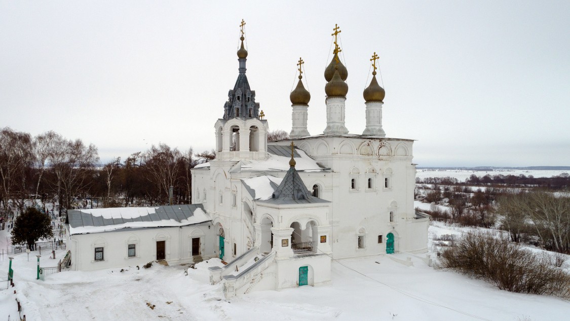 Церковь Воскресения Словущего (Воскресения Христова), Исады (Спасский район, Рязанская область). фасады