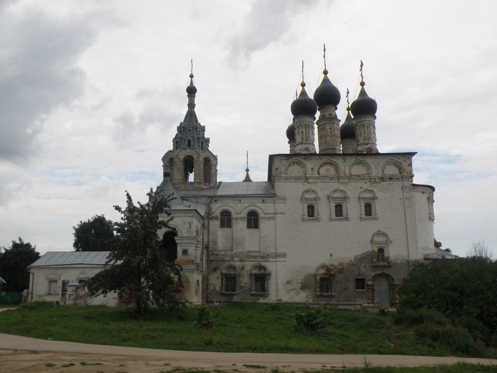 Церковь Воскресения Словущего (Воскресения Христова), Исады (Спасский район, Рязанская область). фасады