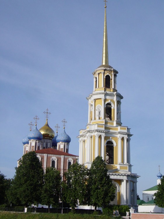 Кафедральный собор Успения Пресвятой Богородицы, Рязань (Рязань, город, Рязанская область). фасады
