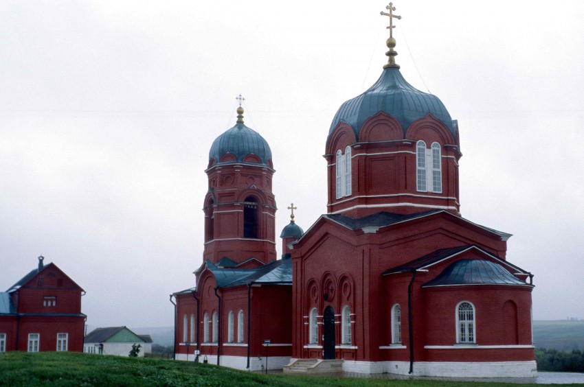 Монастырщино. Церковь Рождества Пресвятой Богородицы. фасады