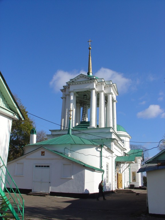 Собор Успения Пресвятой Богородицы, Богородицк (Богородицкий район, Тульская область). фасады