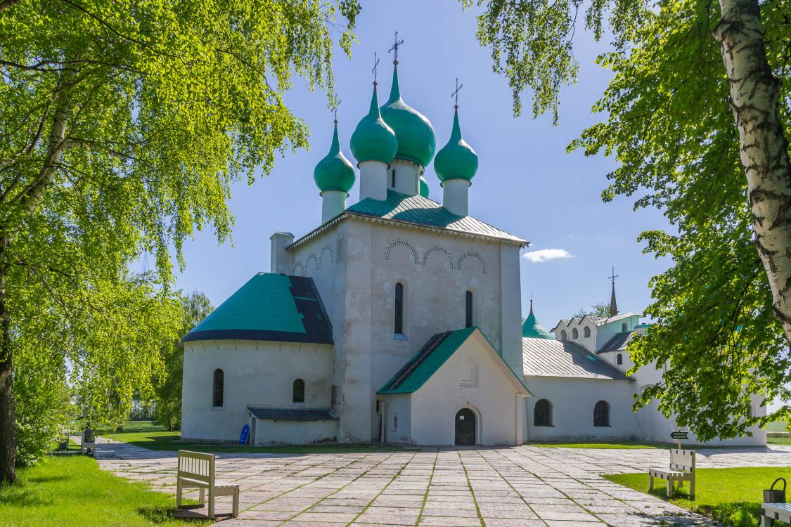 Ивановка. Церковь Сергия Радонежского на Куликовом поле. фасады, Вид с северо-востока