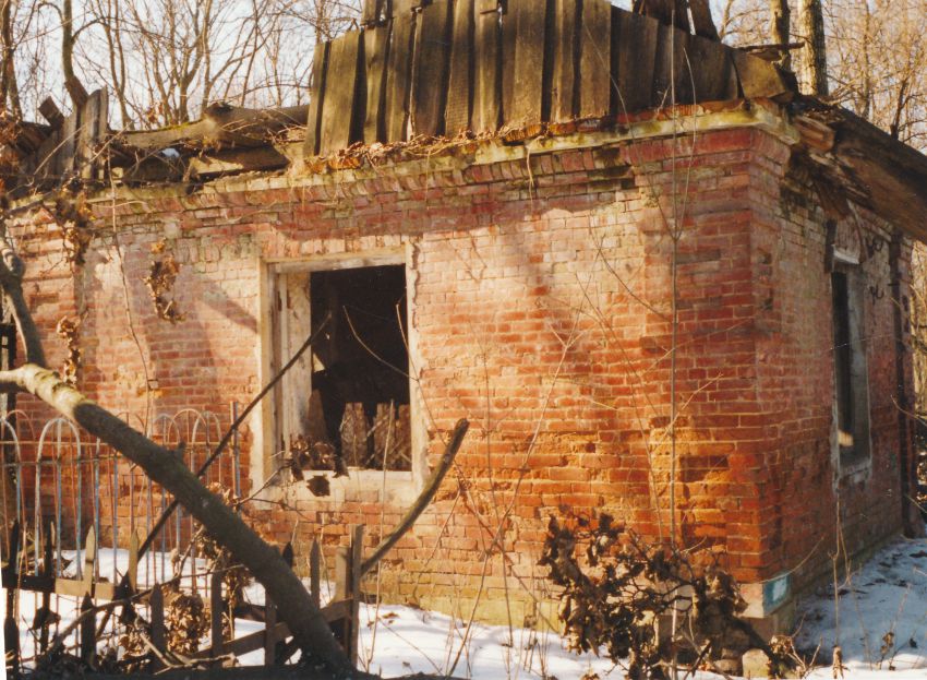 Кафедральный собор Всех Святых, Тула (Тула, город, Тульская область). дополнительная информация, усыпальница (?) на кладбище