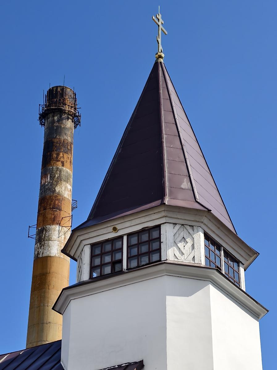 Звонница колокольни с Северо-Запада, архитектурные детали. Церковь Иоанна Богослова, Сортавала (Сортавальский район, Республика Карелия)