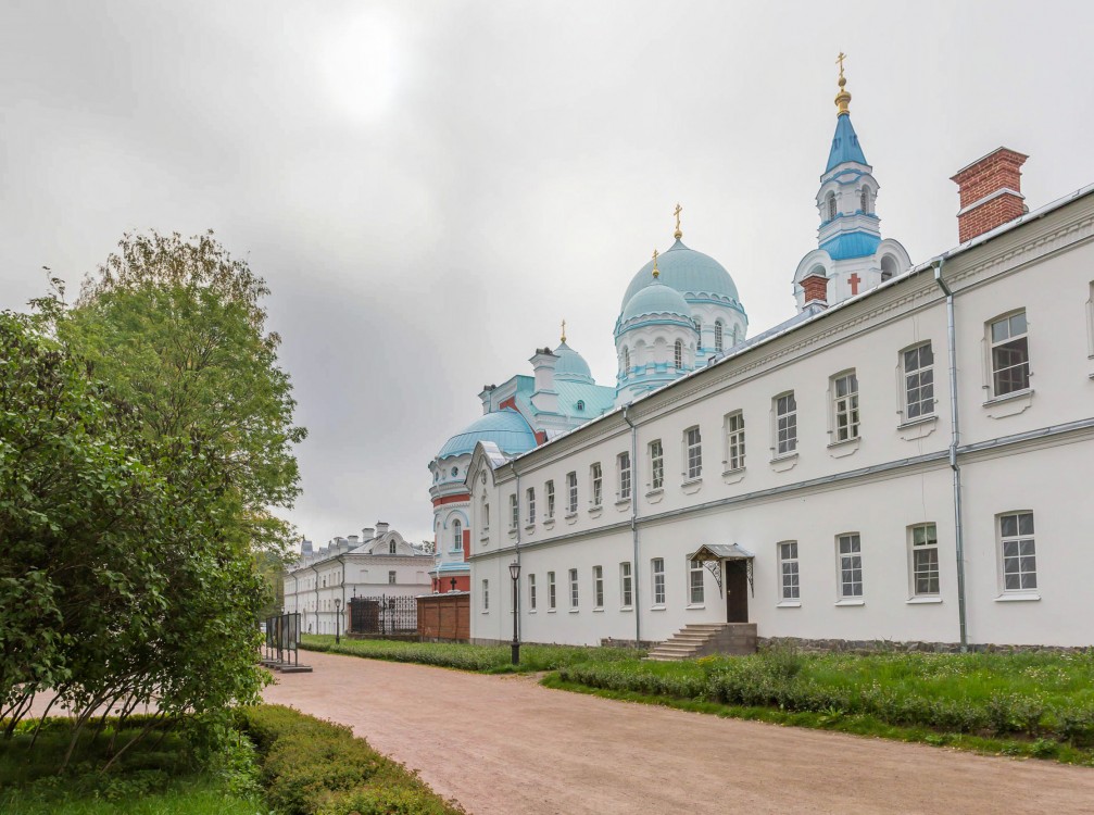 Спасо-Преображенский Валаамский монастырь, Валаамские острова (Сортавальский район, Республика Карелия). дополнительная информация, Восточные фасады