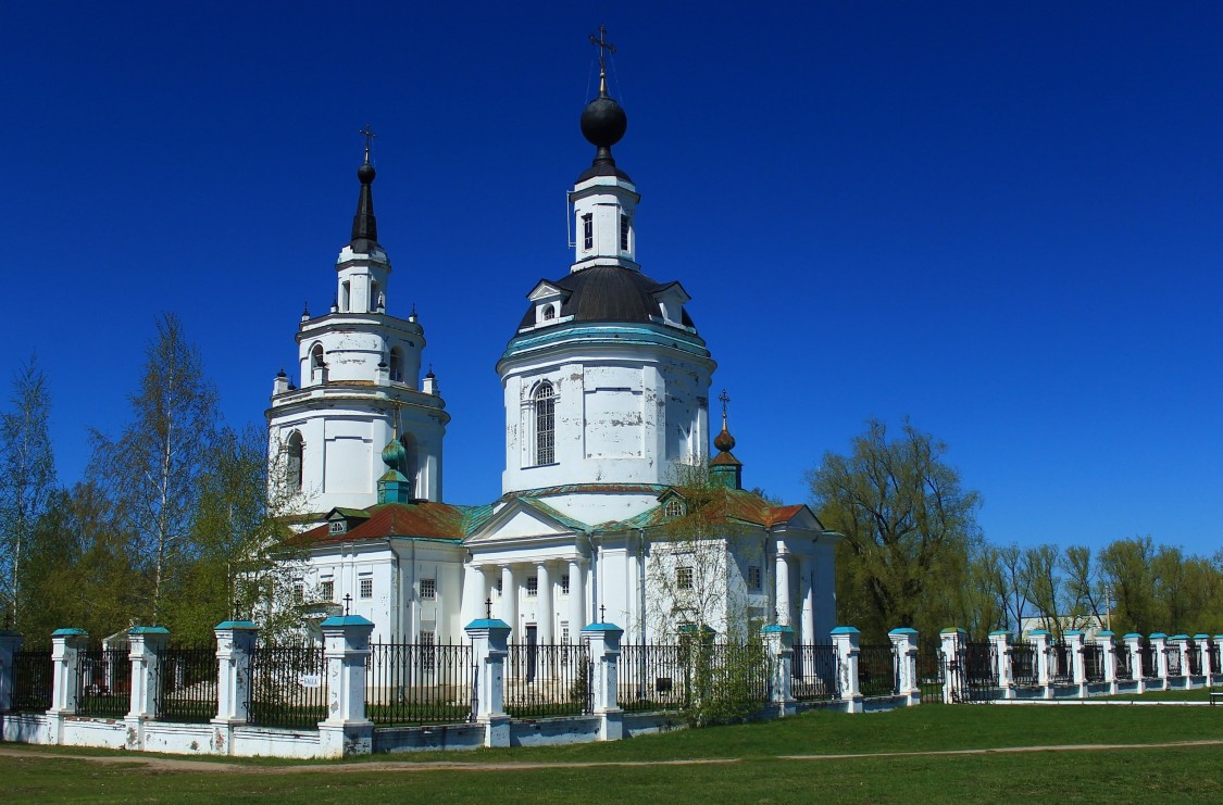 Церковь Успения Пресвятой Богородицы, Большое Болдино (Большеболдинский район, Нижегородская область). фасады