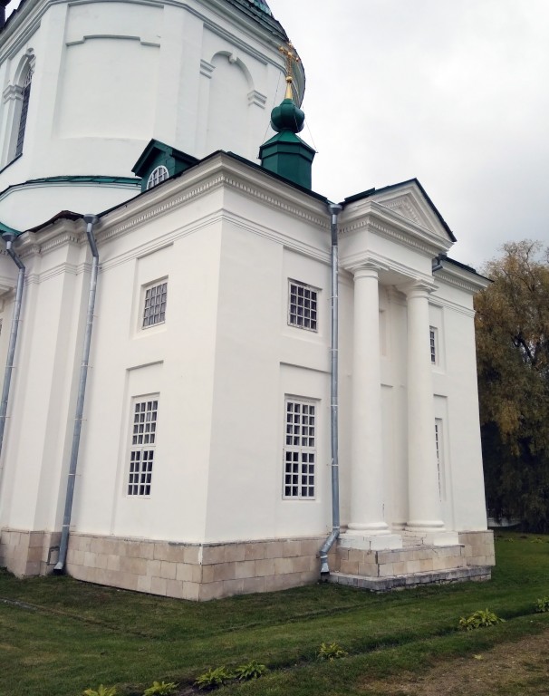 Церковь Успения Пресвятой Богородицы, Большое Болдино (Большеболдинский район, Нижегородская область). архитектурные детали, Апсида церкви