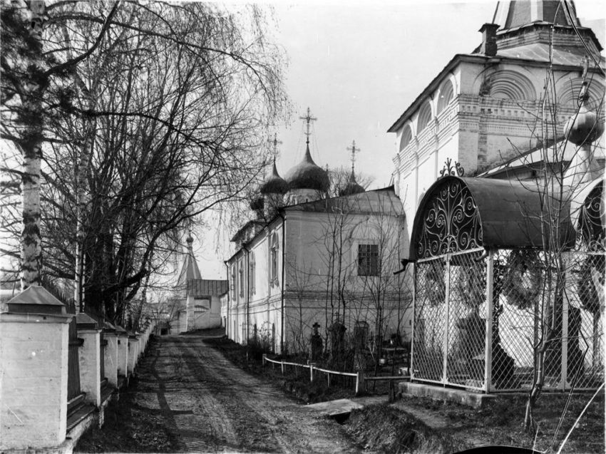 Нижегородский район. Печёрский Вознесенский монастырь. архивная фотография, Фото с сайта http://www.skyscrapercity.com