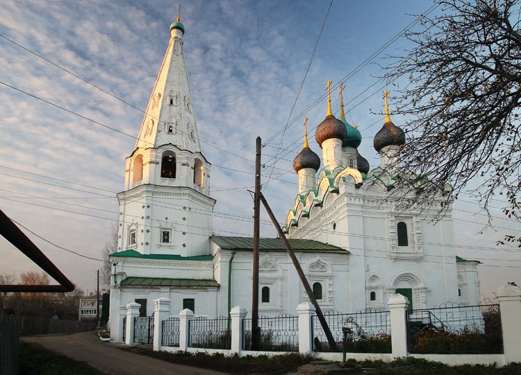 Балахна. Церковь Спаса Нерукотворного Образа. фасады, Спасская церковь и колокольня