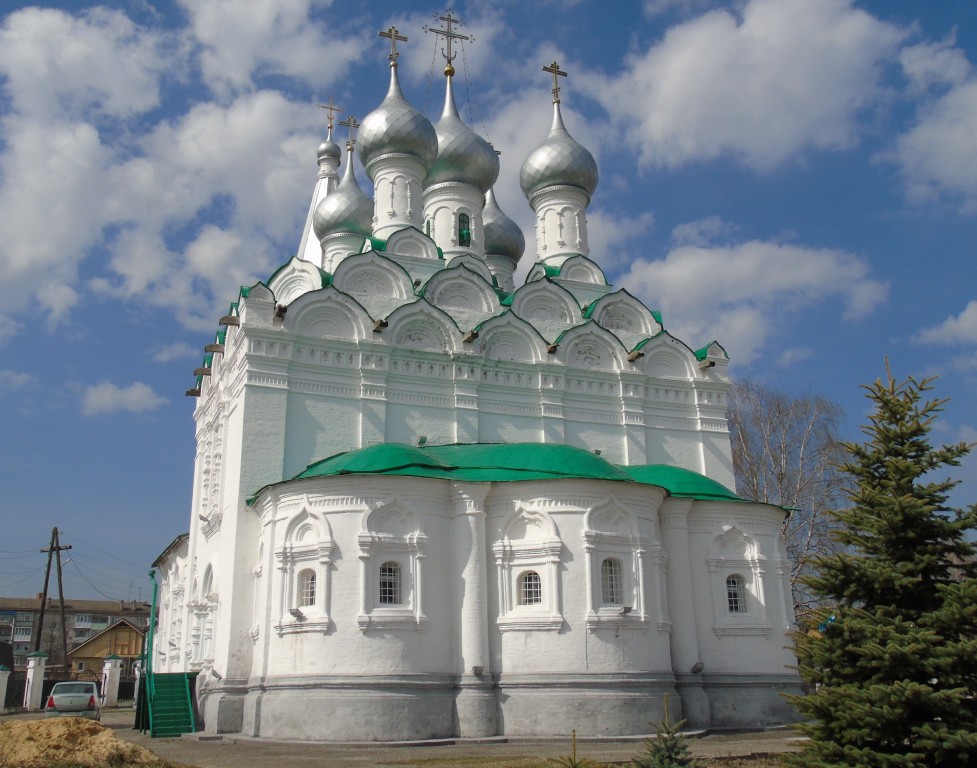 Истомино балахнинский район. Спасская Церковь Балахна. Храм Спаса Нерукотворного Балахна. Храм Спаса Нерукотворного образа Балахна. Спасская Церковь Балахна колокольня.