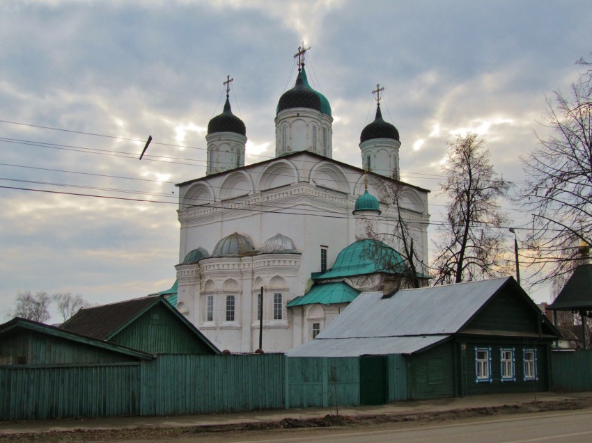 Балахна. Церковь Рождества Христова. фасады, вид с севера