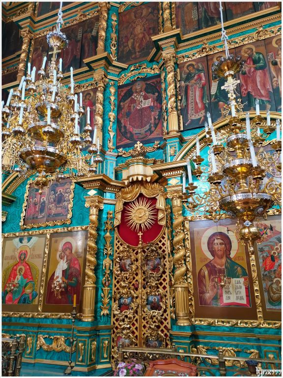 Церковь Рождества Христова, Балахна (Балахнинский район, Нижегородская область). интерьер и убранство, центральный иконостас