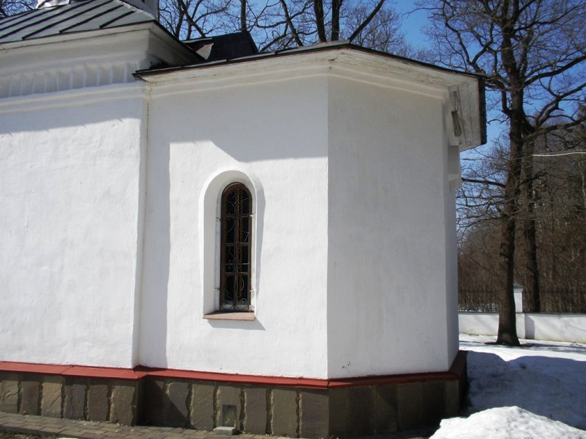 Часовня Усекновения главы Иоанна Предтечи, Конкурсный (Сергиево-Посадский городской округ, Московская область). архитектурные детали, Апсида