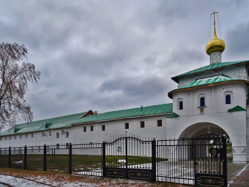 Успенская Флорищева мужская пустынь, Фролищи (Володарский район, Нижегородская область). архитектурные детали
