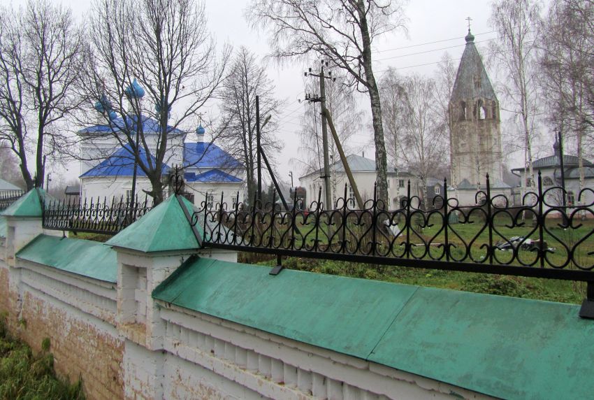 Церковь Казанской иконы Божией Матери, Рожново (Бор, ГО, Нижегородская область). общий вид в ландшафте, вид от юго-восточного угла ограды