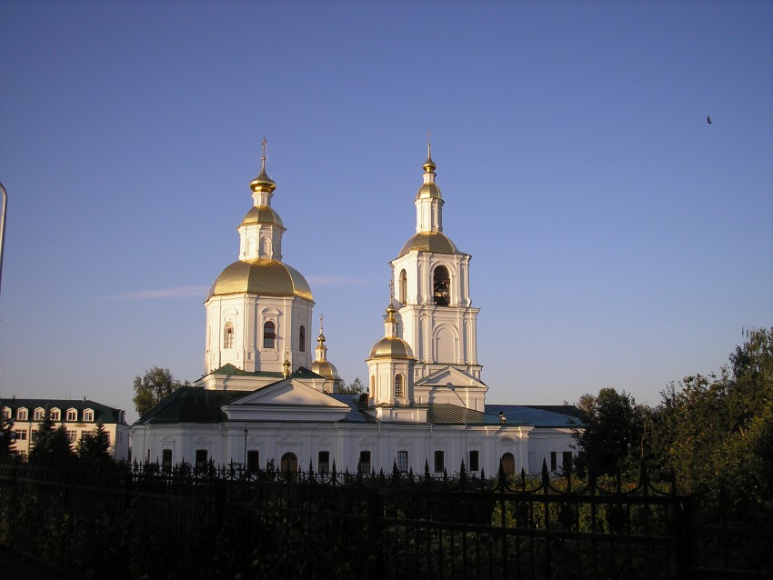Серафимо-Дивеевский Троицкий монастырь, Дивеево (Дивеевский район, Нижегородская область). фасады