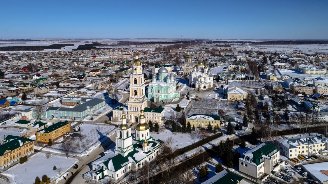 Дивеево. Серафимо-Дивеевский Троицкий монастырь. фасады