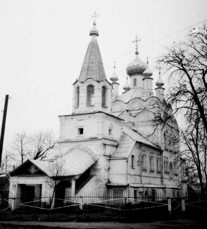 Церковь Преображения Господня, Спас-Загорье (Малоярославецкий район, Калужская область). фасады