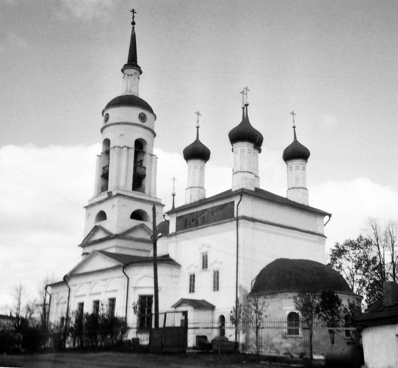 Кафедральный собор Благовещения Пресвятой Богородицы, Боровск (Боровский район, Калужская область). фасады