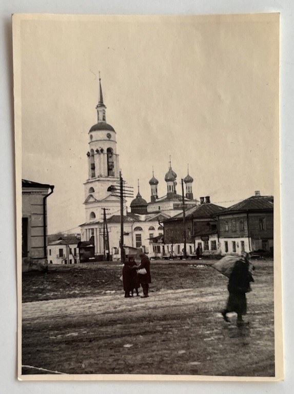 Кафедральный собор Благовещения Пресвятой Богородицы, Боровск (Боровский район, Калужская область). архивная фотография, Редкий ракурс с юго-западной стороны. Фото 1941 г. с аукциона e-bay.de