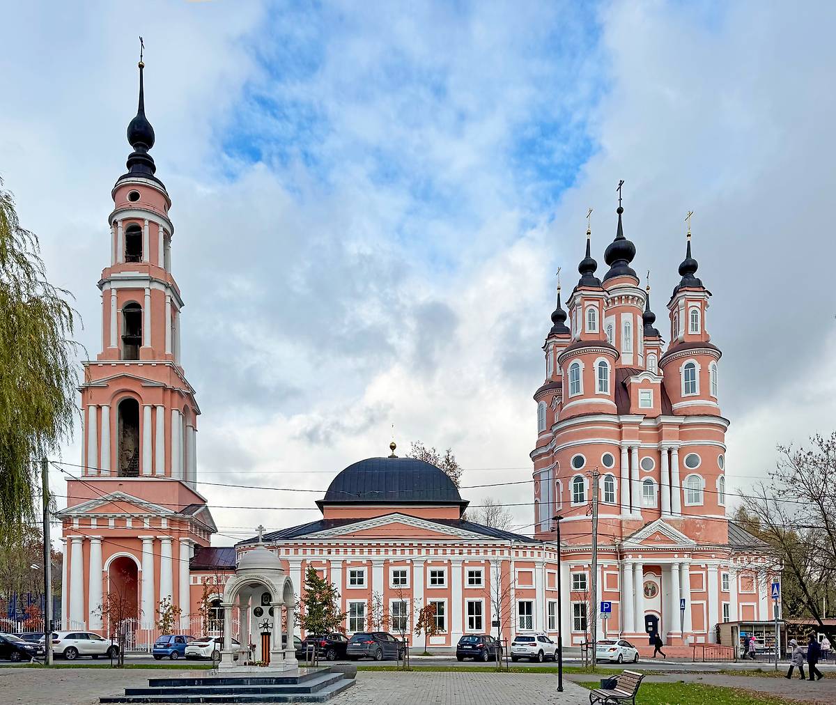Вид с юга, фасады. Церковь Космы и Дамиана, Калуга (Калуга, город, Калужская область)