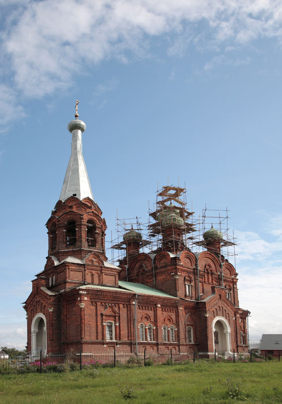 Козлово. Церковь Тихвинской иконы Божией Матери. фасады