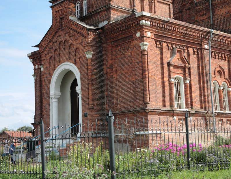 Церковь Тихвинской иконы Божией Матери, Козлово (Калуга, город, Калужская область). архитектурные детали