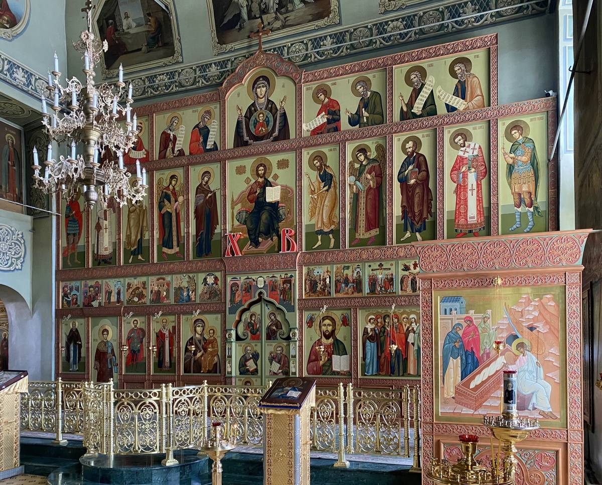 Главный иконостас, интерьер и убранство. Церковь Жён-мироносиц на Верхнем посаде, Нижегородский район (Нижний Новгород, город, Нижегородская область)