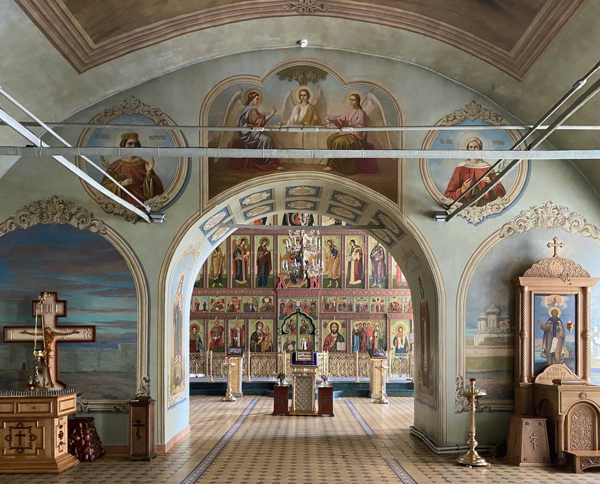 Проход в главный объём, интерьер и убранство. Церковь Жён-мироносиц на Верхнем посаде, Нижегородский район (Нижний Новгород, город, Нижегородская область)