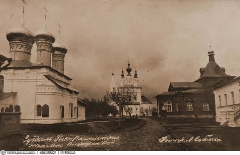 Суздаль. Ризоположенский женский монастырь. архивная фотография,  Фото с сайта pastvu.ru Фото 1910-1915 гг.