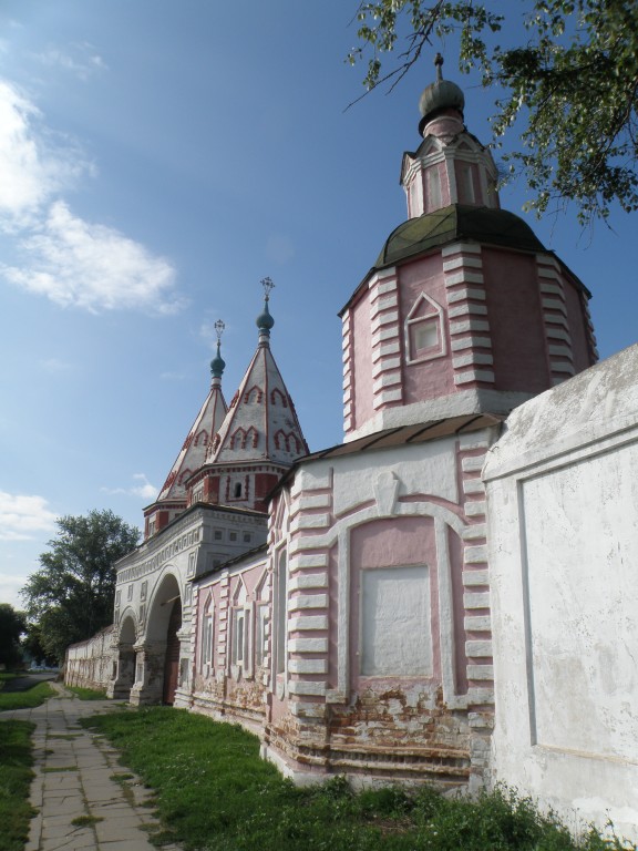 Суздаль. Ризоположенский женский монастырь. фасады