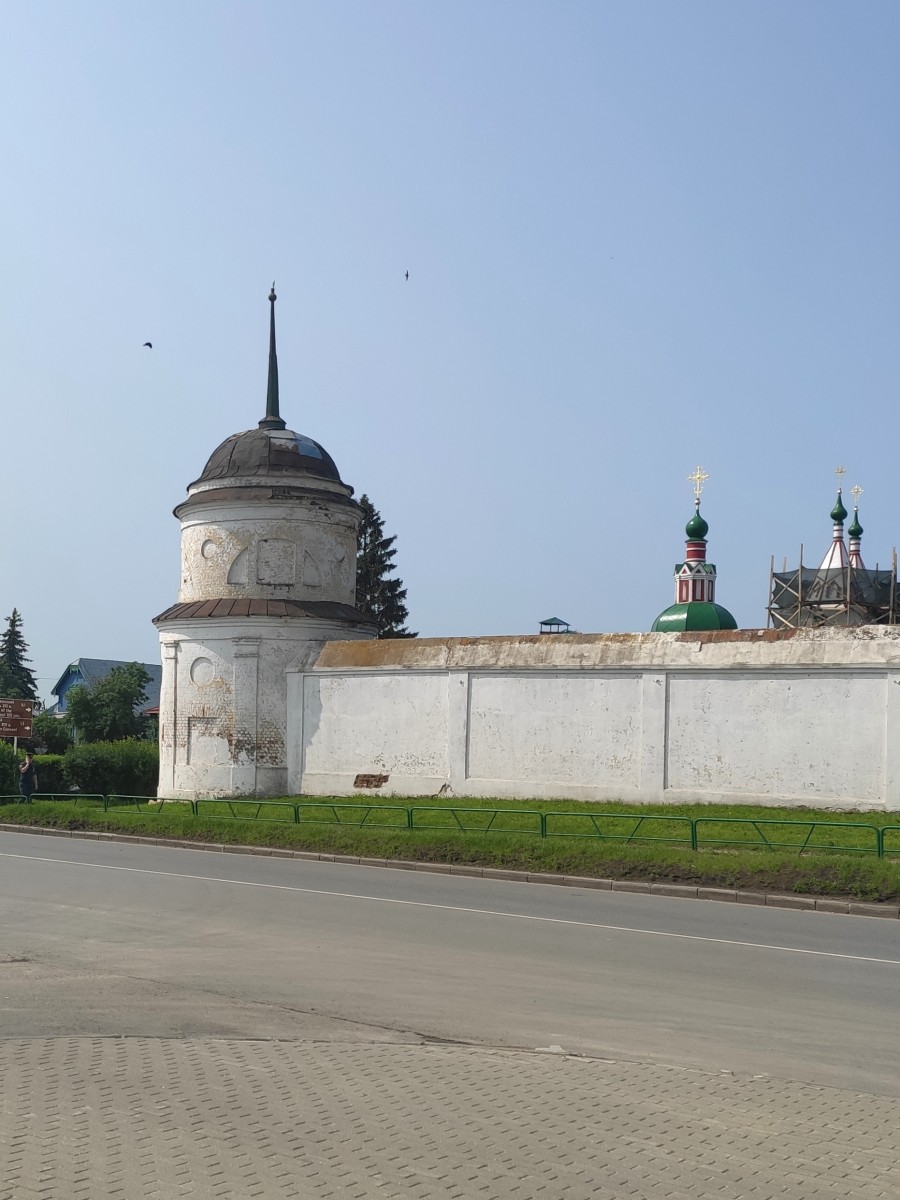 Суздаль. Ризоположенский женский монастырь. дополнительная информация, Юго-восточная башня