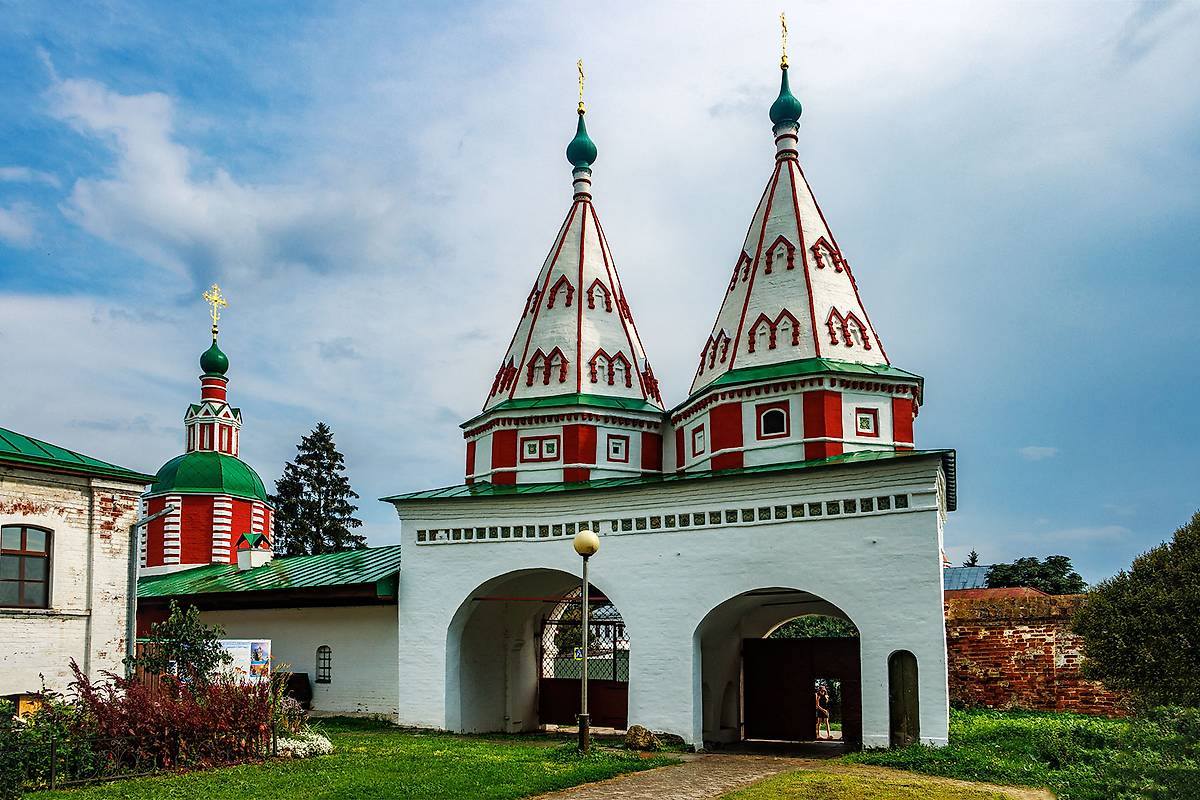 Святые врата, архитектурные детали. Ризоположенский женский монастырь, Суздаль (Суздальский район, Владимирская область)