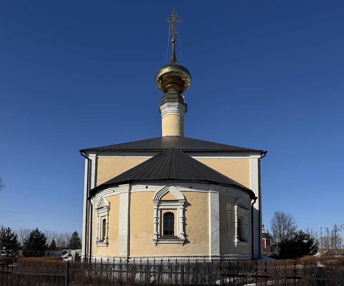 Вид с востока, фасады. Церковь Усекновения главы Иоанна Предтечи, Суздаль (Суздальский район, Владимирская область)