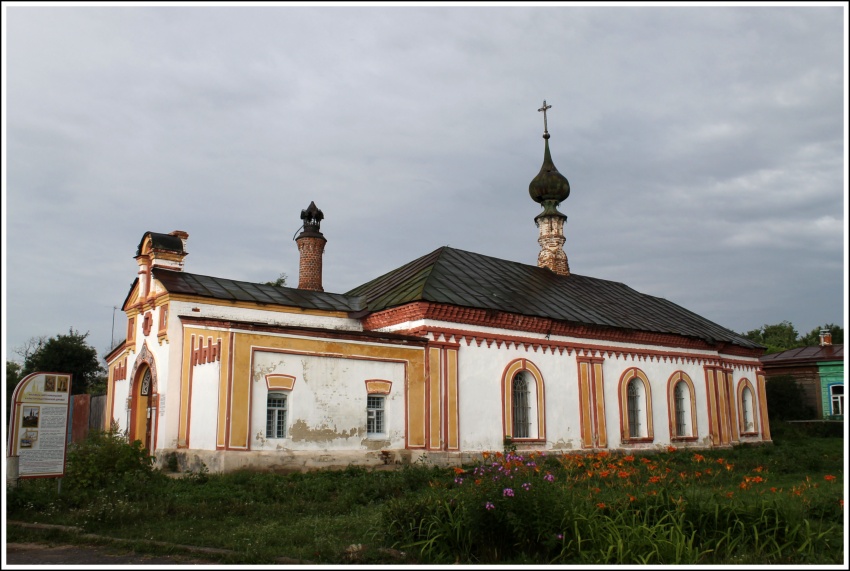 Суздаль. Церковь Рождества Христова. фасады