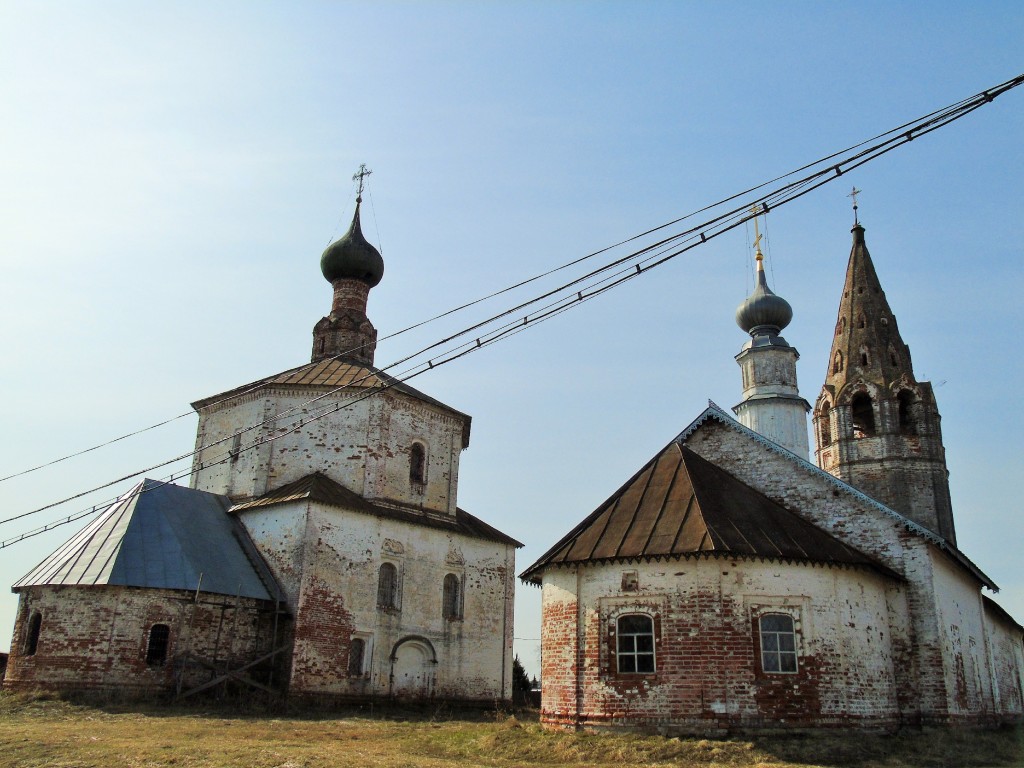 Храмовый комплекс. Церкви Воздвижения Креста Господня и Космы и Дамиана, Суздаль (Суздальский район, Владимирская область). фасады